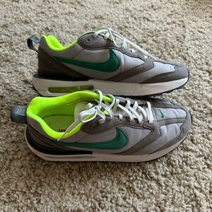 Nike Sneakers Mens size 10